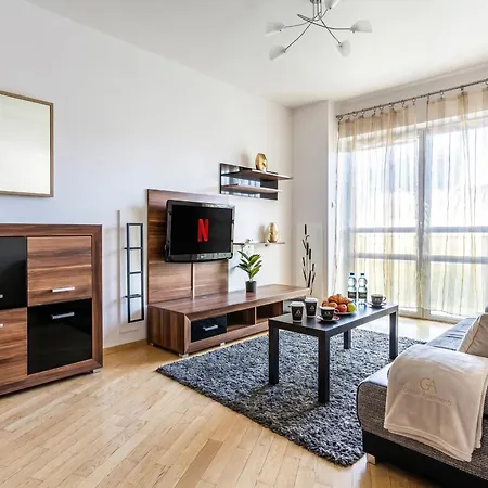 Urban - Great Location - Center - Grzybowska 61a Apartamento Varsóvia
